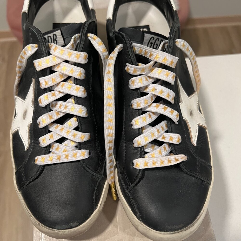 Golden Goose Super-Star Low Top Sneaker - Picture 4 of 8